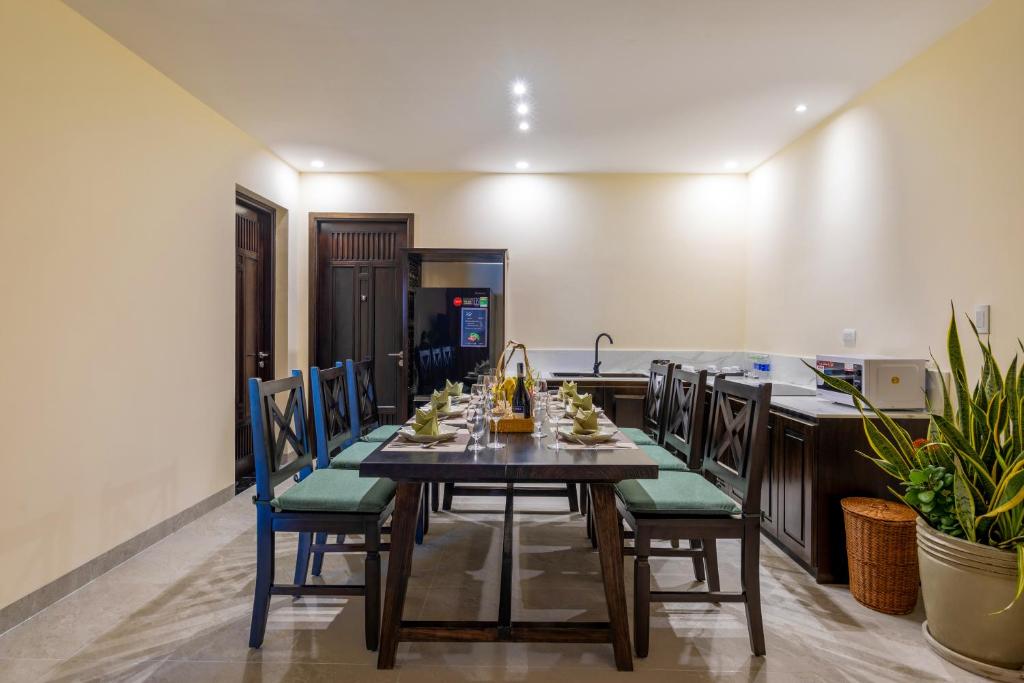 Palm Garden Beach Resort & Spa 