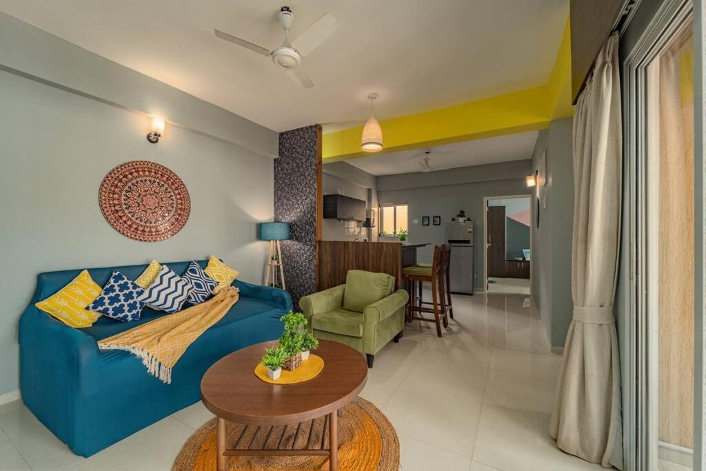 Earthlings : Anjuna beach- 2BHK with swimming pool photo 2