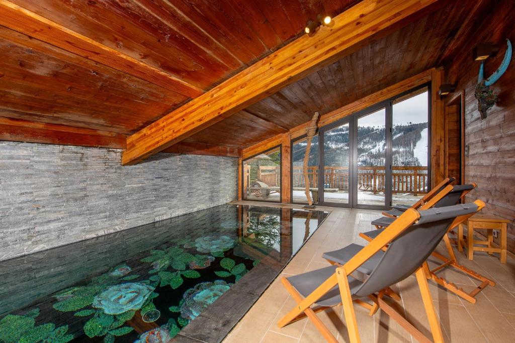Chalet Gemme - Magnifique chalet piscine sauna photo 2