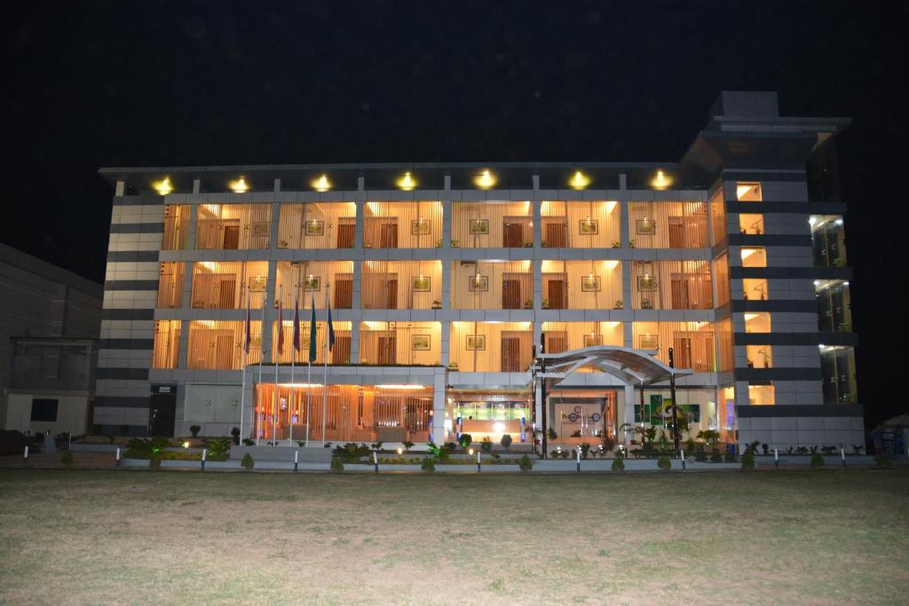 Brisa Marina CBC Resort ব্রিসা মেরিনা সিবিসি রিসোর্ট photo 1