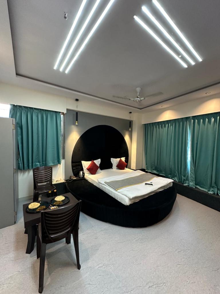 Hotel sky palace photo 3