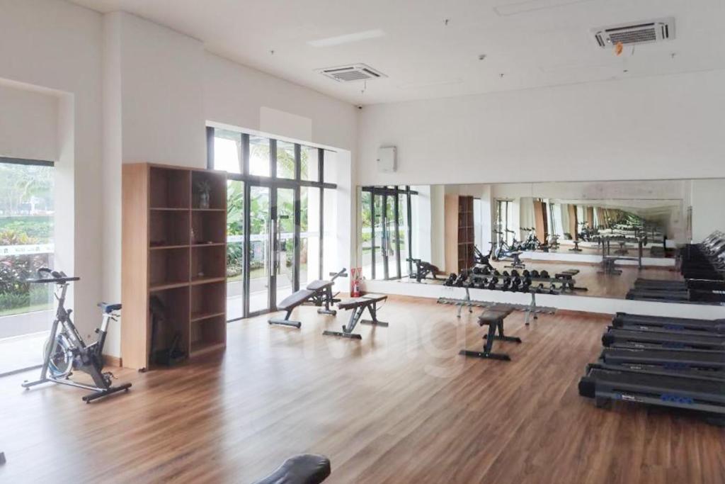 RedLiving Apartemen Sky House BSD - Lovely Space Tower Leonie photo 1