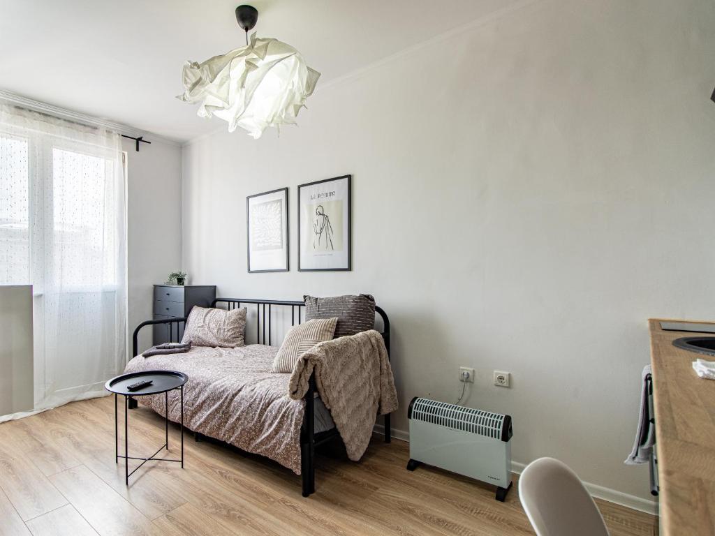 Largo Loft - Central Sofia Studio Room Type - One-Bedroom Apartment