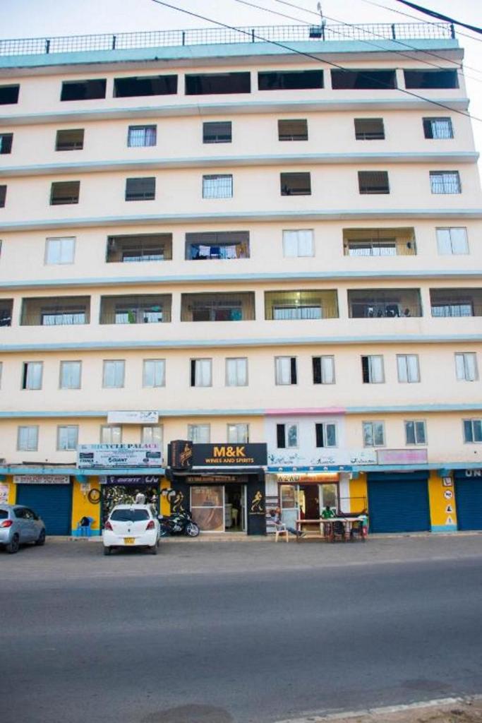 Roma Stays - Spacious Studio in Nyali opp Retna Square Close to Nyali Cinemax photo 1