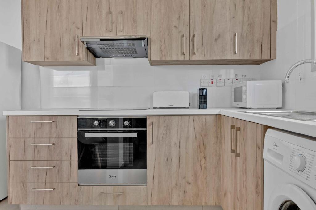 Phaedrus Living: Eolus Residences Hera photo 1