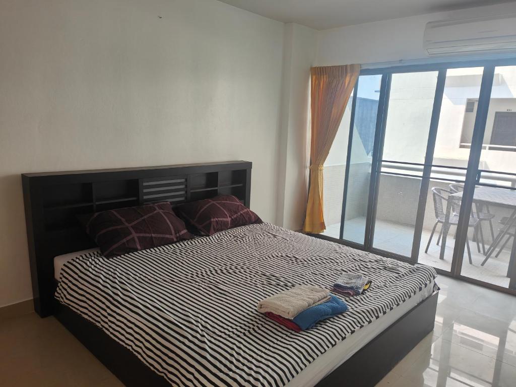 Jomtien Hill Resort Pratamnak photo 1