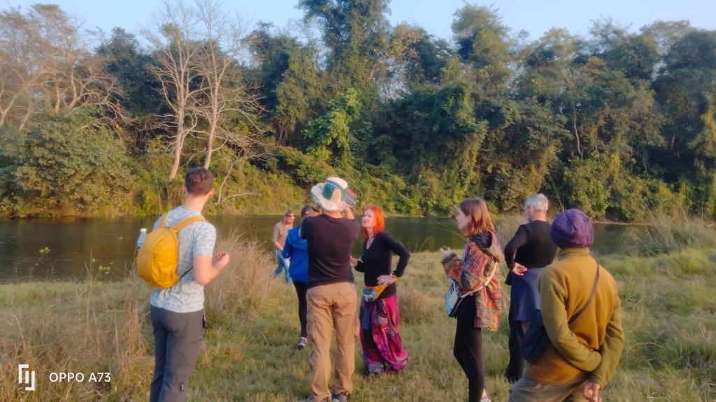 Hotel Tiger Tops Sauraha photo 4