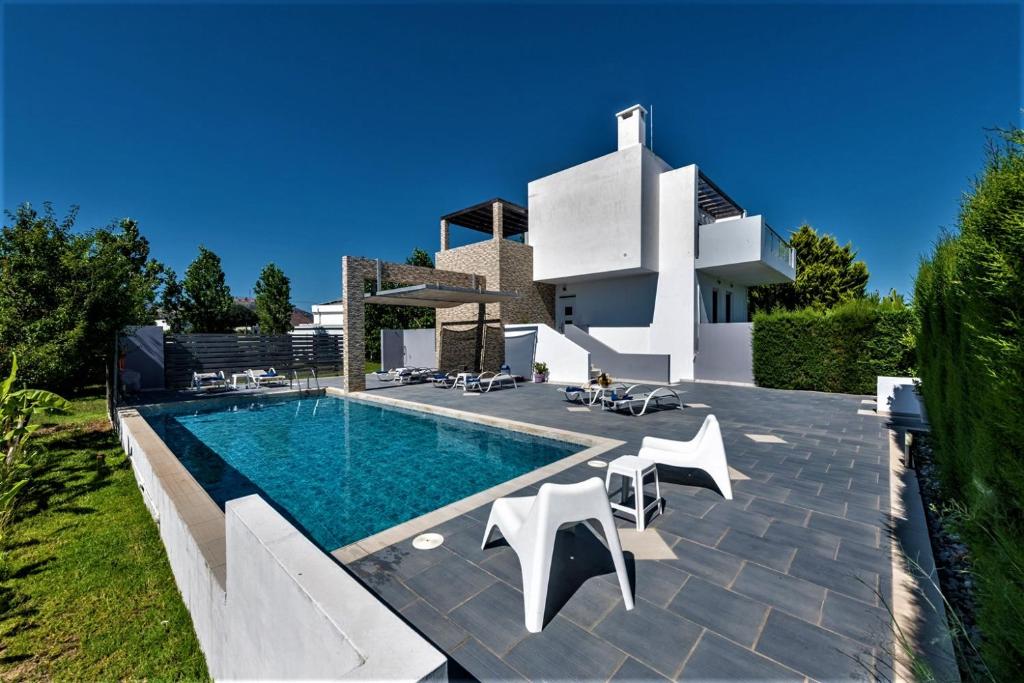 Xenos Villa 1