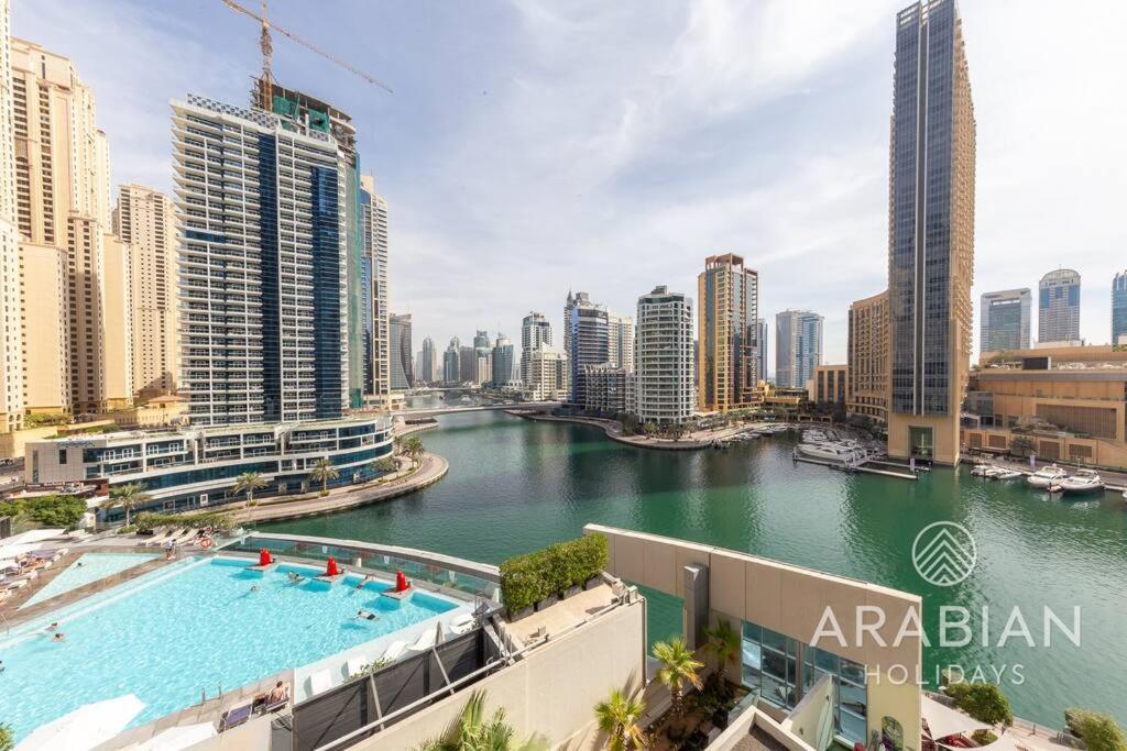 Exclusive Newly Renovated 1BR full Marina views photo 1