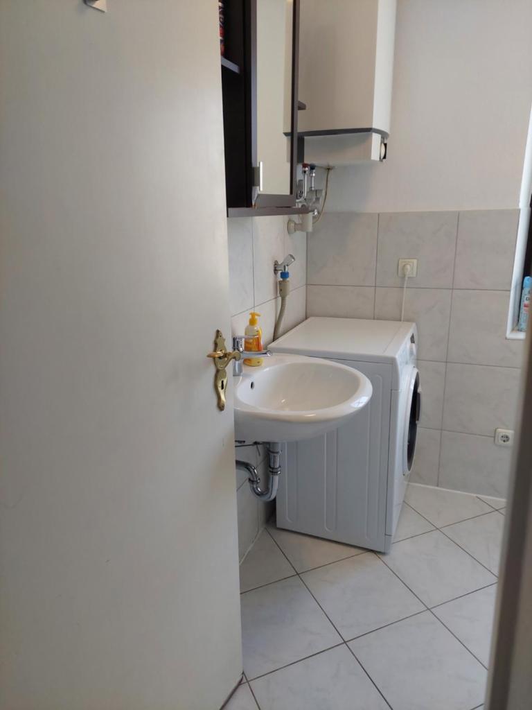 Zentral Appartement photo 3