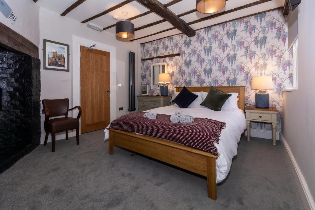 The Clockhouse Bewdley Room Type - Deluxe King Room