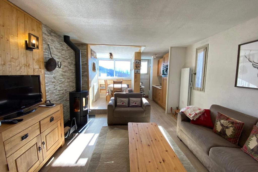 06BC - Valberg ski station 4-person apartment 300m from the slopes photo 2