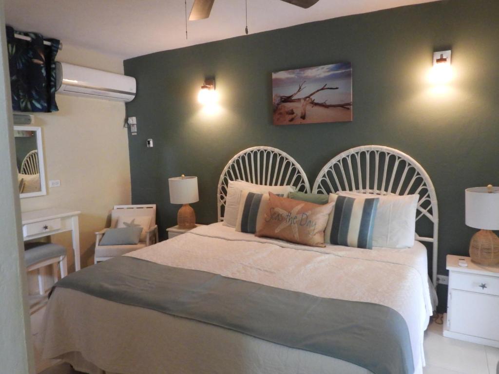 Golden View Apartment photo 1