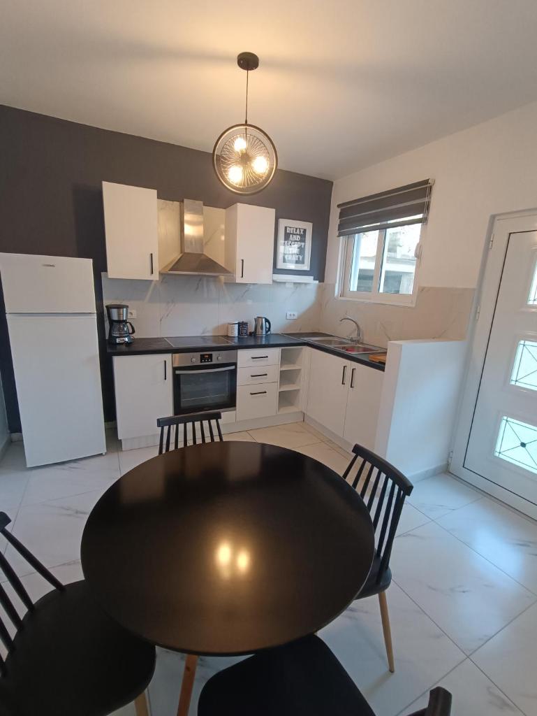 Alexander apartments photo 4