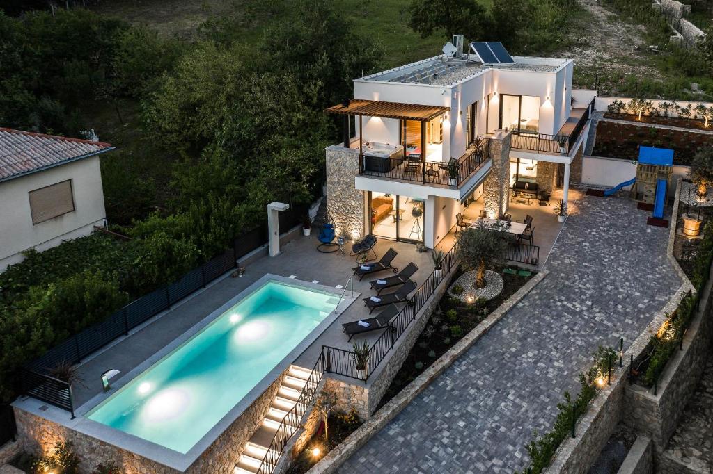 Vila Petram