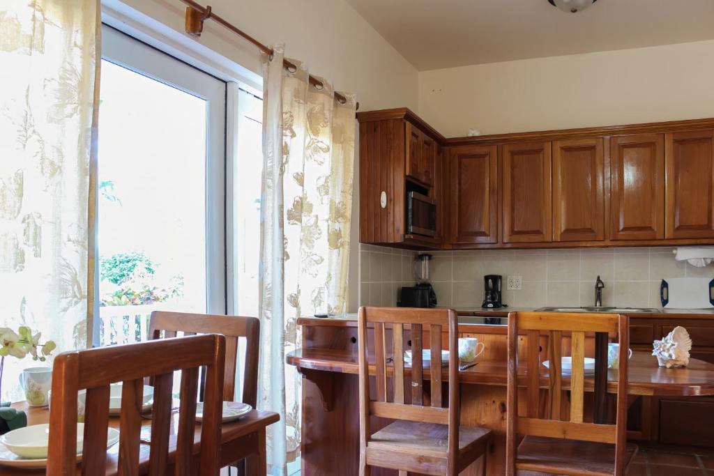 9A apartments in Sapphire Beach Resort photo 3