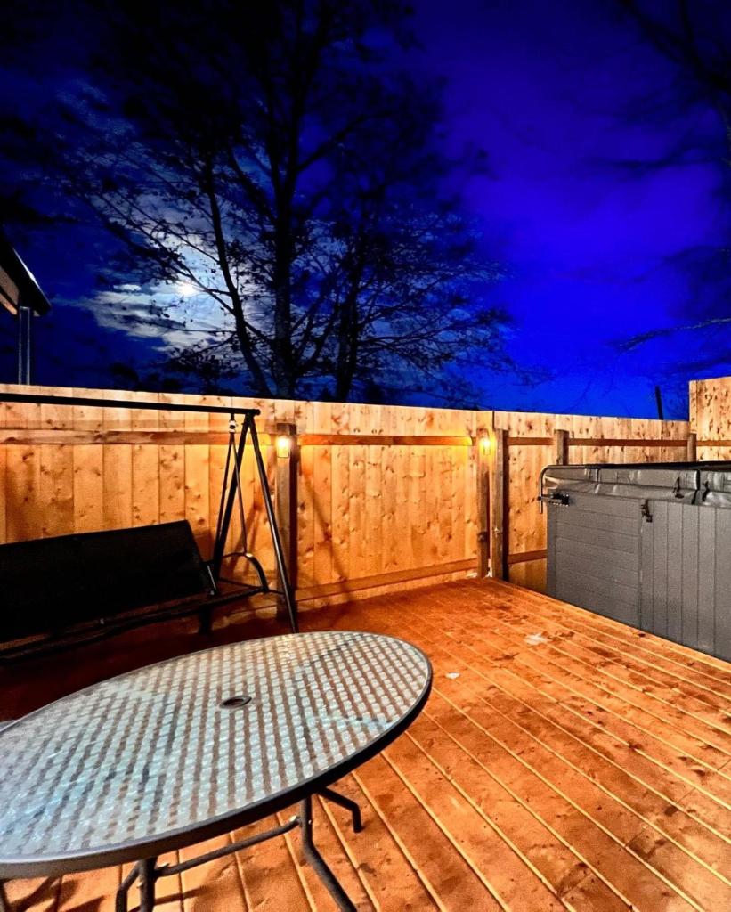 HideOut City photo 1