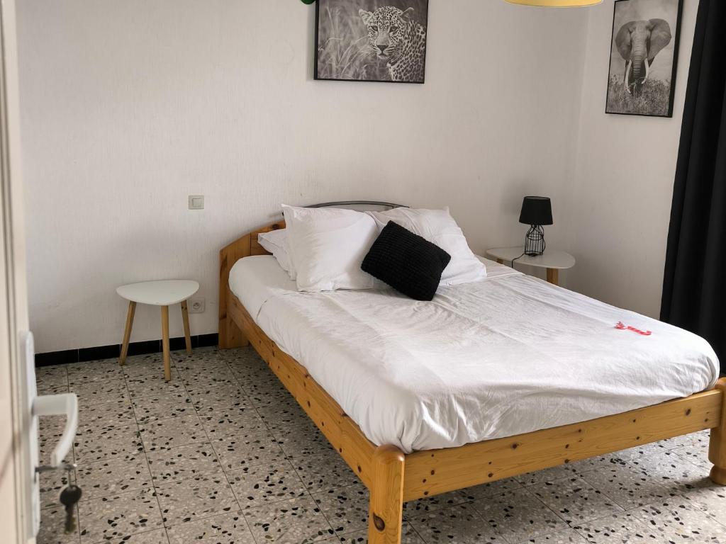 Chambre double avec piscine proche de Perpignan photo 1