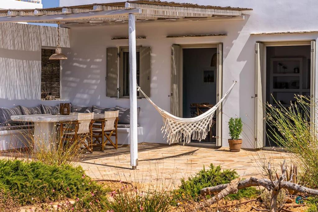 House of Harmony - Beachfront photo 3