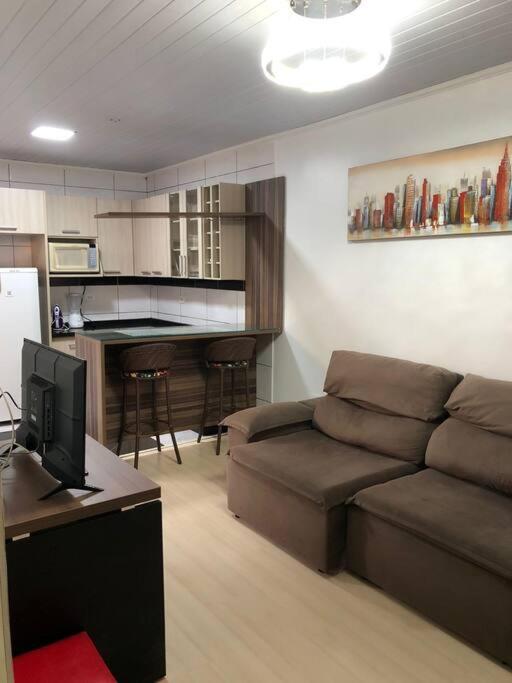 Casa com AR COND. em todos os comodos mobiliada photo 1