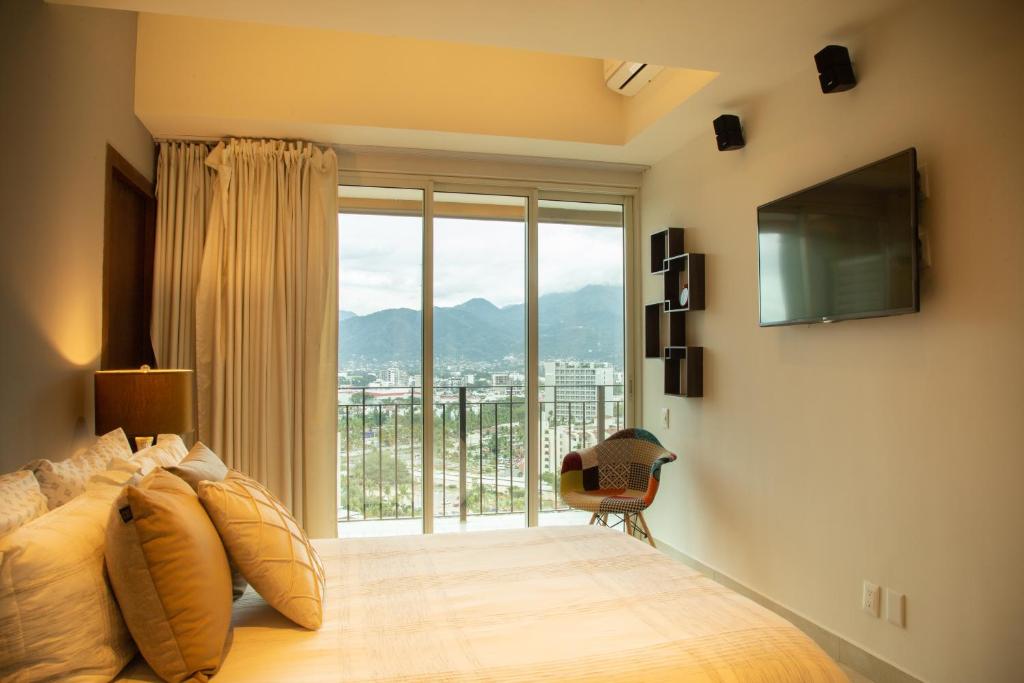 Gorgeous 15 Floor Grand Venetian photo 2