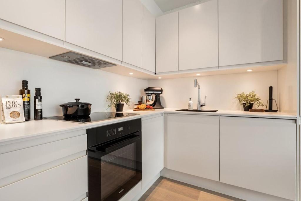 New penthouse apartment with sea view in Bergen centrum photo 3