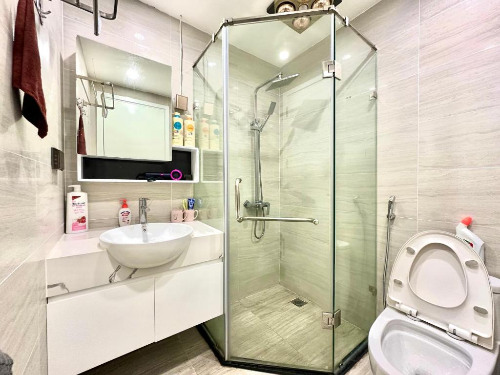 5 Star 2 Bedroom 2 Bathroom Apartment Near Marriott And Keangnam