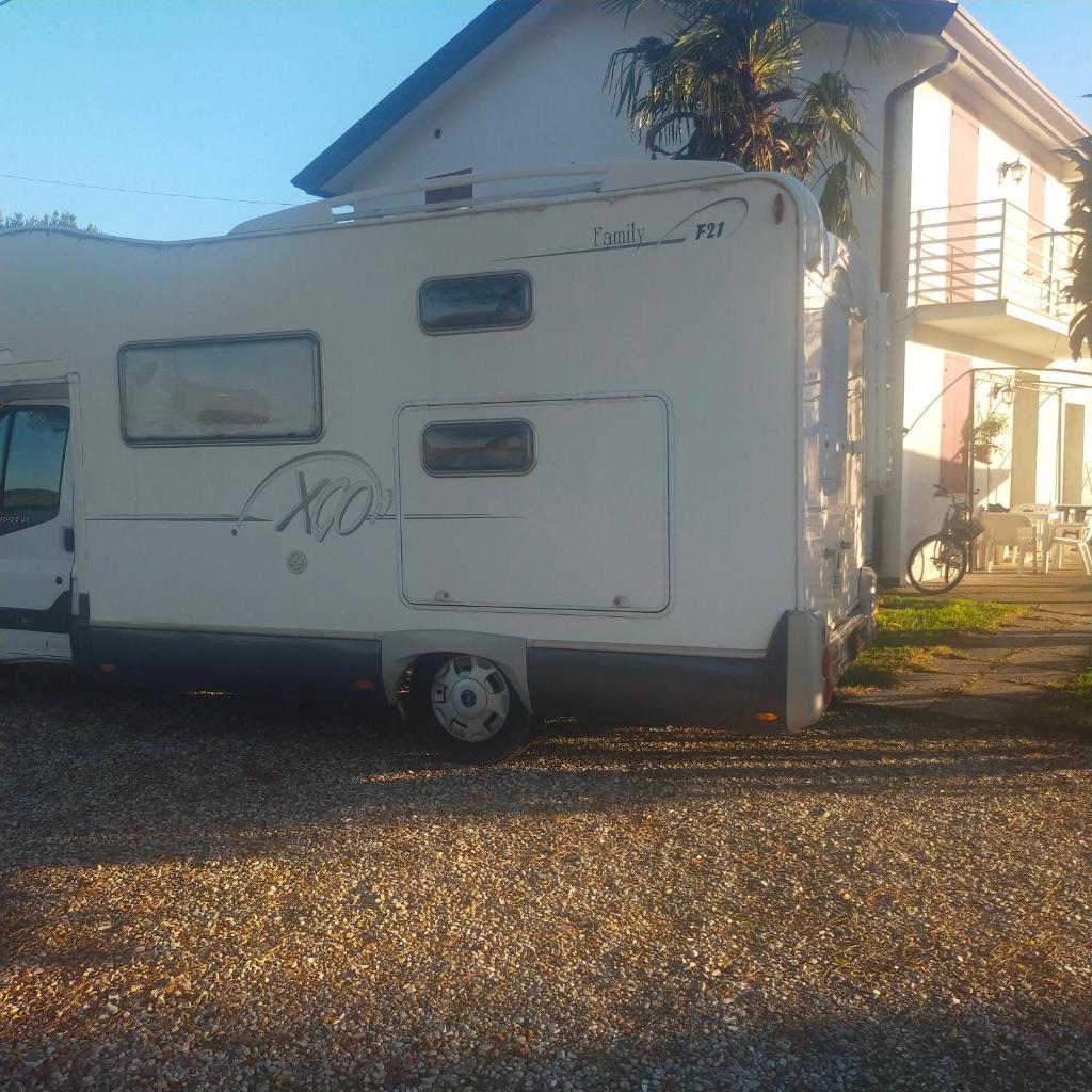 Mimoza Camper photo 2