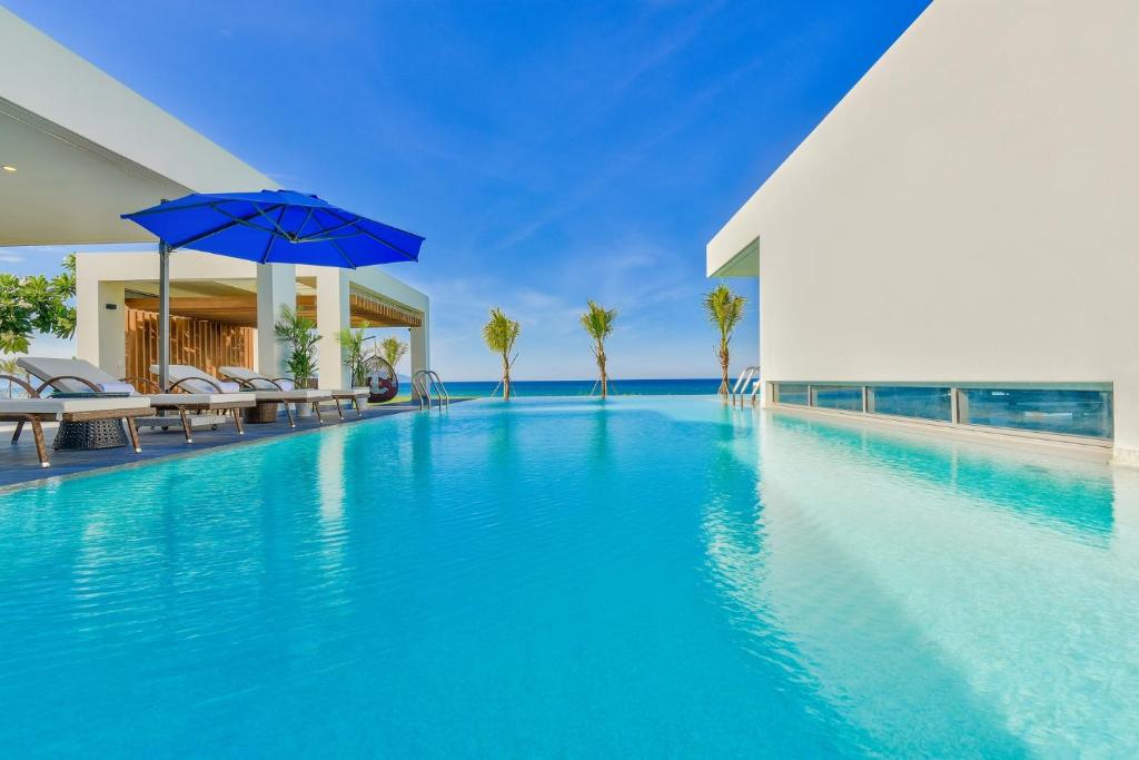 Danang Amazing Beach Resort