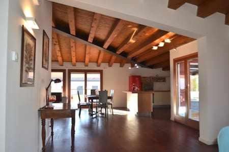 Due Torri Terrace apt