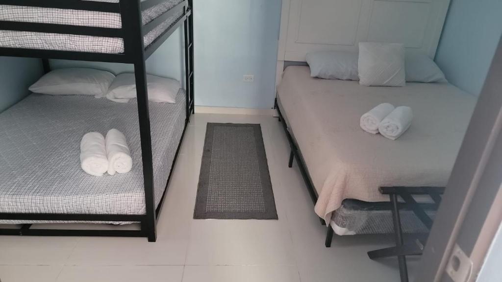 Fishing Village Sleeps up to 8 with Kitchenette, Unit 3 photo 4