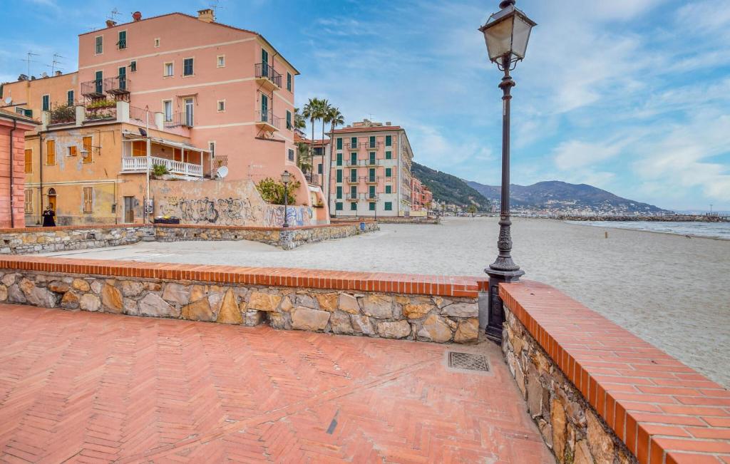 1 Bedroom Amazing Apartment In Laigueglia photo 4