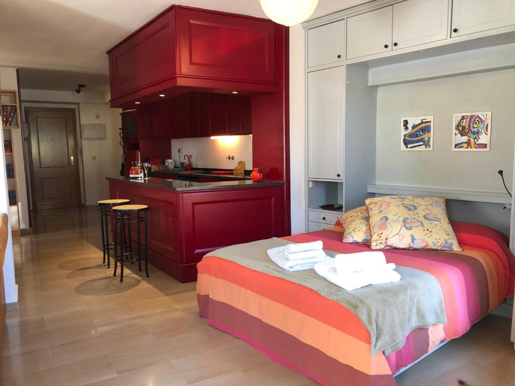 Loft acogedor con terraza y parking en el centro photo 4