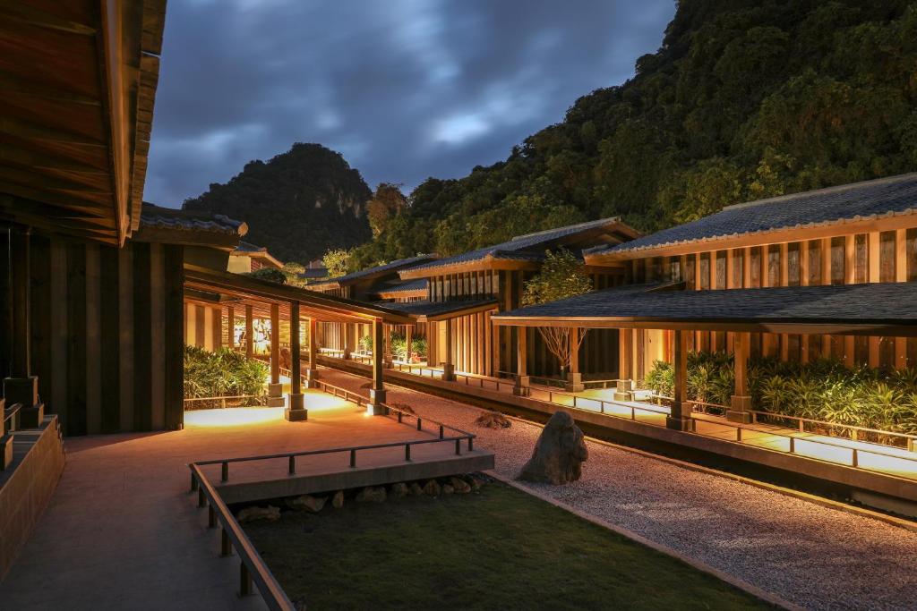 Vé tắm Yoko Onsen Quang Hanh - khung giờ 9h-13h photo 2