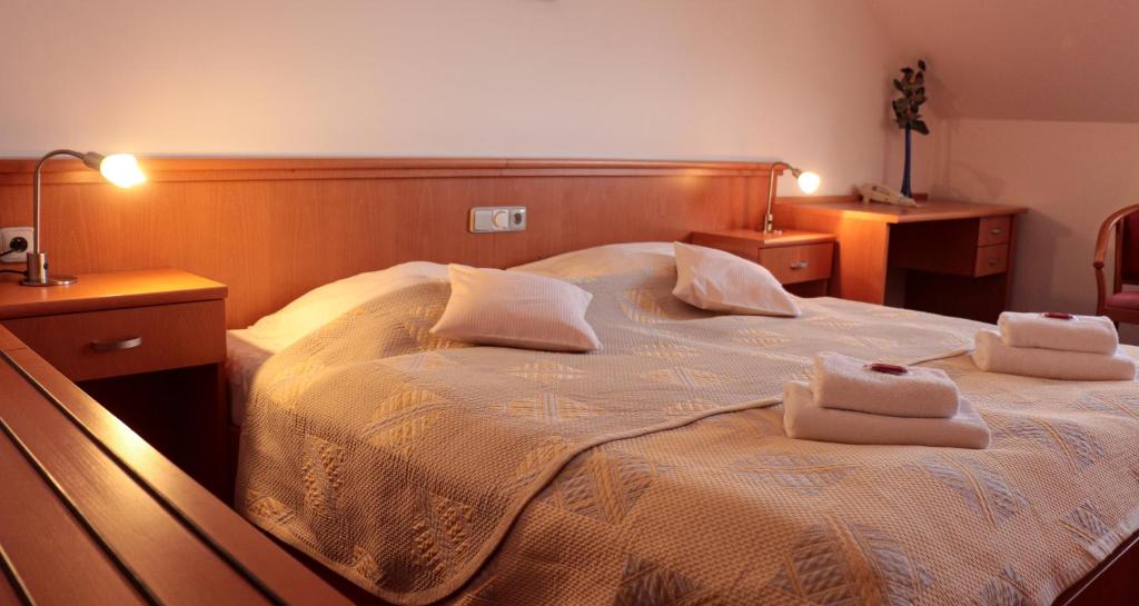 Hotel U Beránka Náchod photo 3