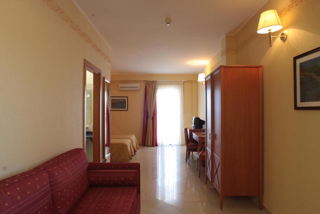 Hotel Relais dei Normanni photo 3