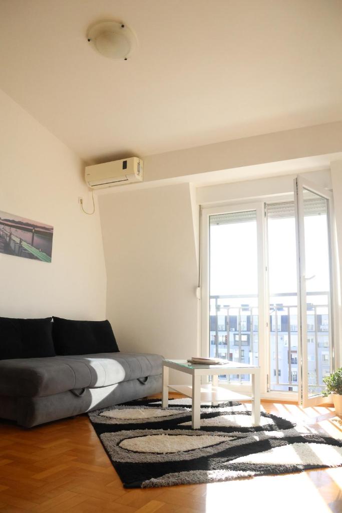 Apartman Stari Aerodrom