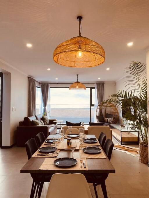 Beachfront Townhouse - MowenOne photo 4