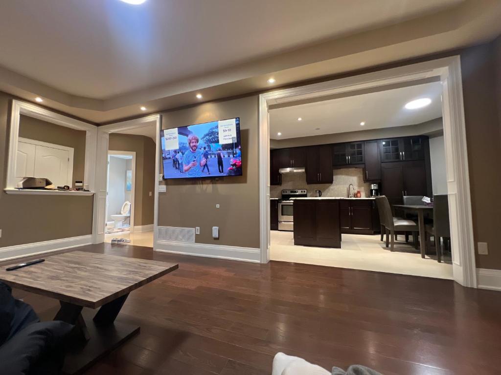 Enjoy quiet and private oasis! photo 1