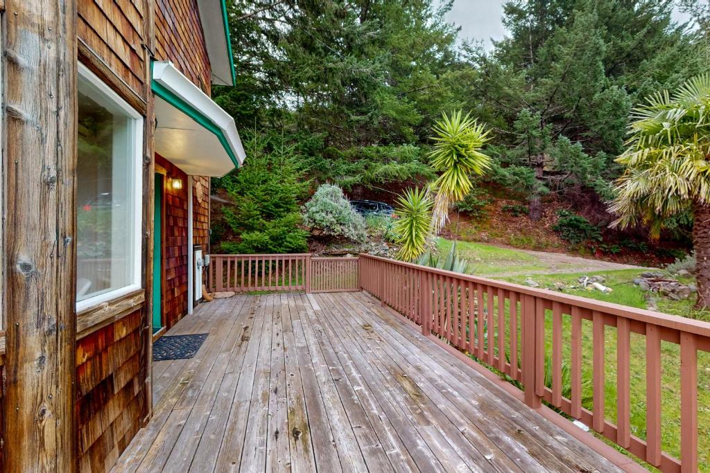 Ocean View Getaway photo 3