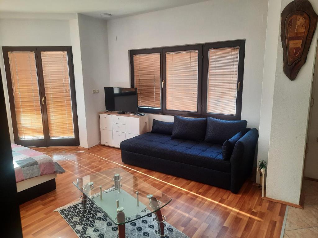 Apartment's DAMJAN - Kruševo photo 1