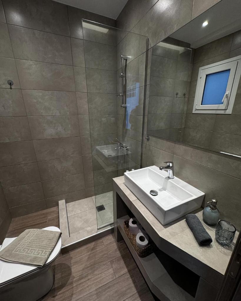 Stylish Central Lux Apartments photo 2