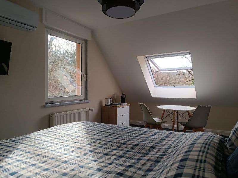 La Fontaine Aux Enfants - Chambre avec sdb privée photo 1