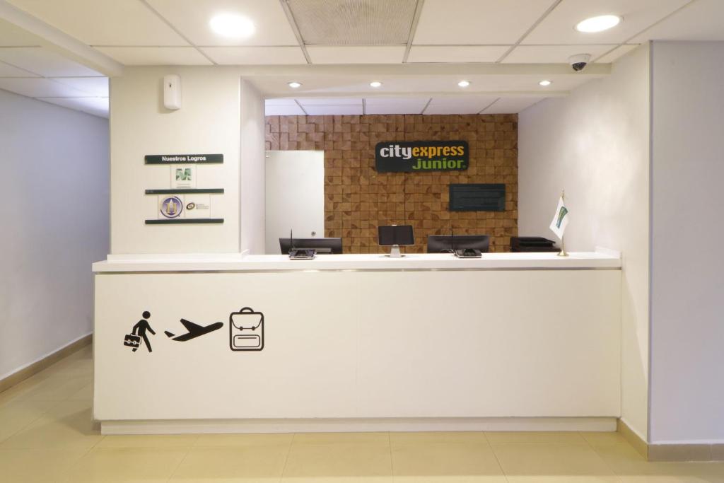 City Express Junior by Marriott Guadalajara Periferico Sur photo 4