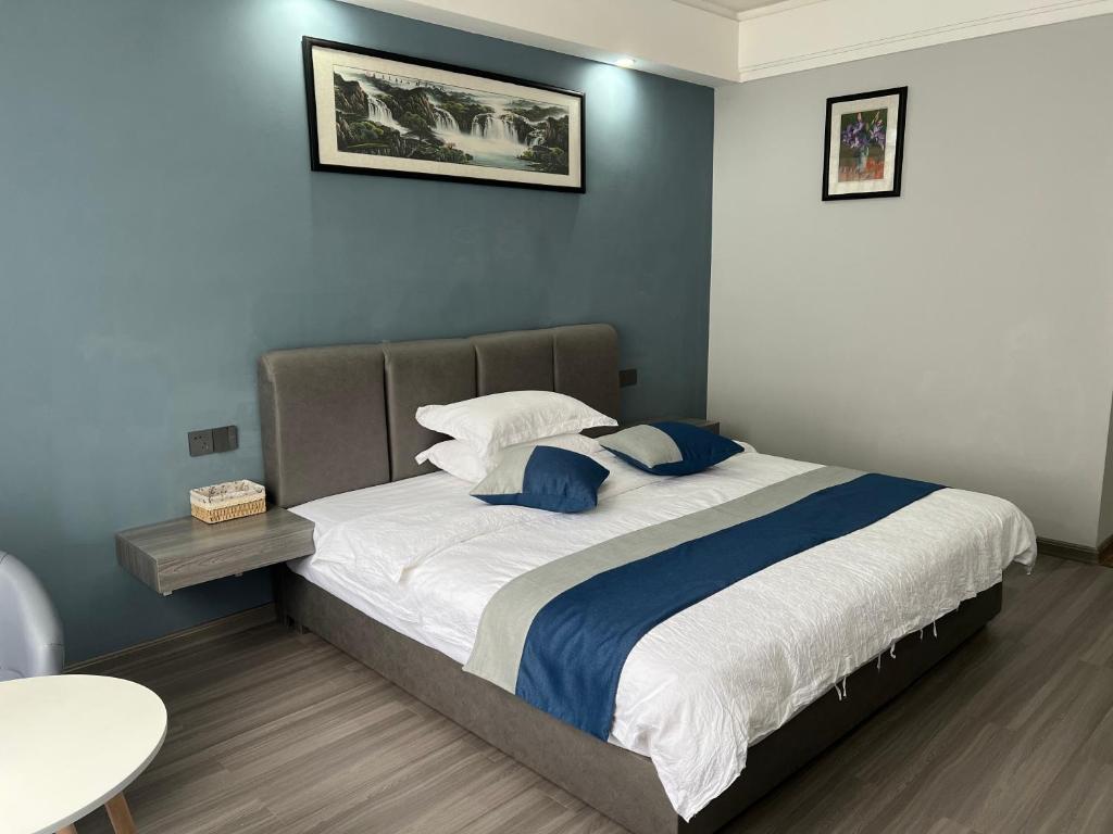 Zhangjiajie Happyness Together Hotel photo 4