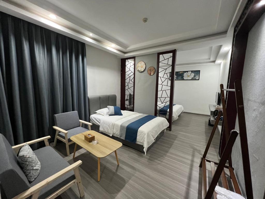 Zhangjiajie Happyness Together Hotel photo 2