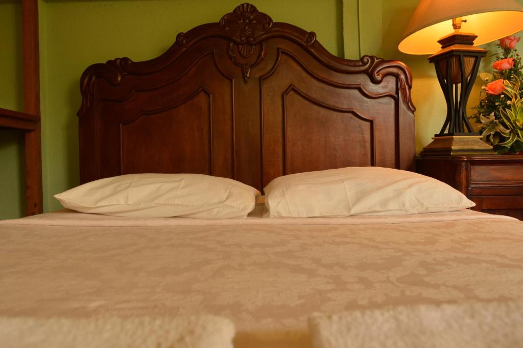 Hotel Real Leon photo 1