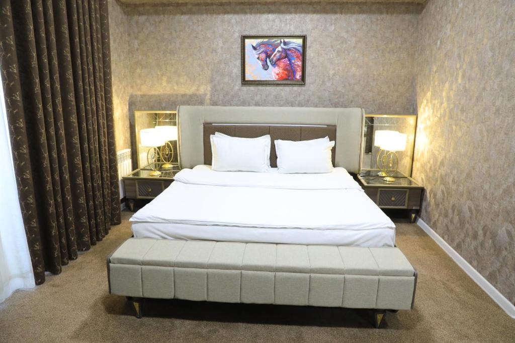 HOBIZ Hotel photo 1