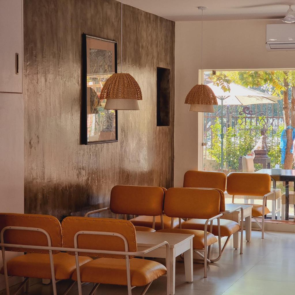 Hotel Ananda Inn photo 2