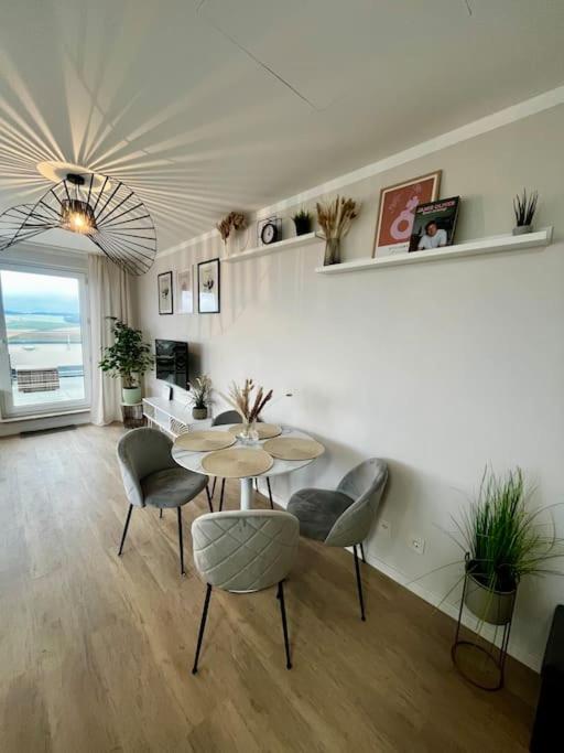 Charmante Penthouse - Nahe Badewelt - Hoffenheim Stadion photo 3
